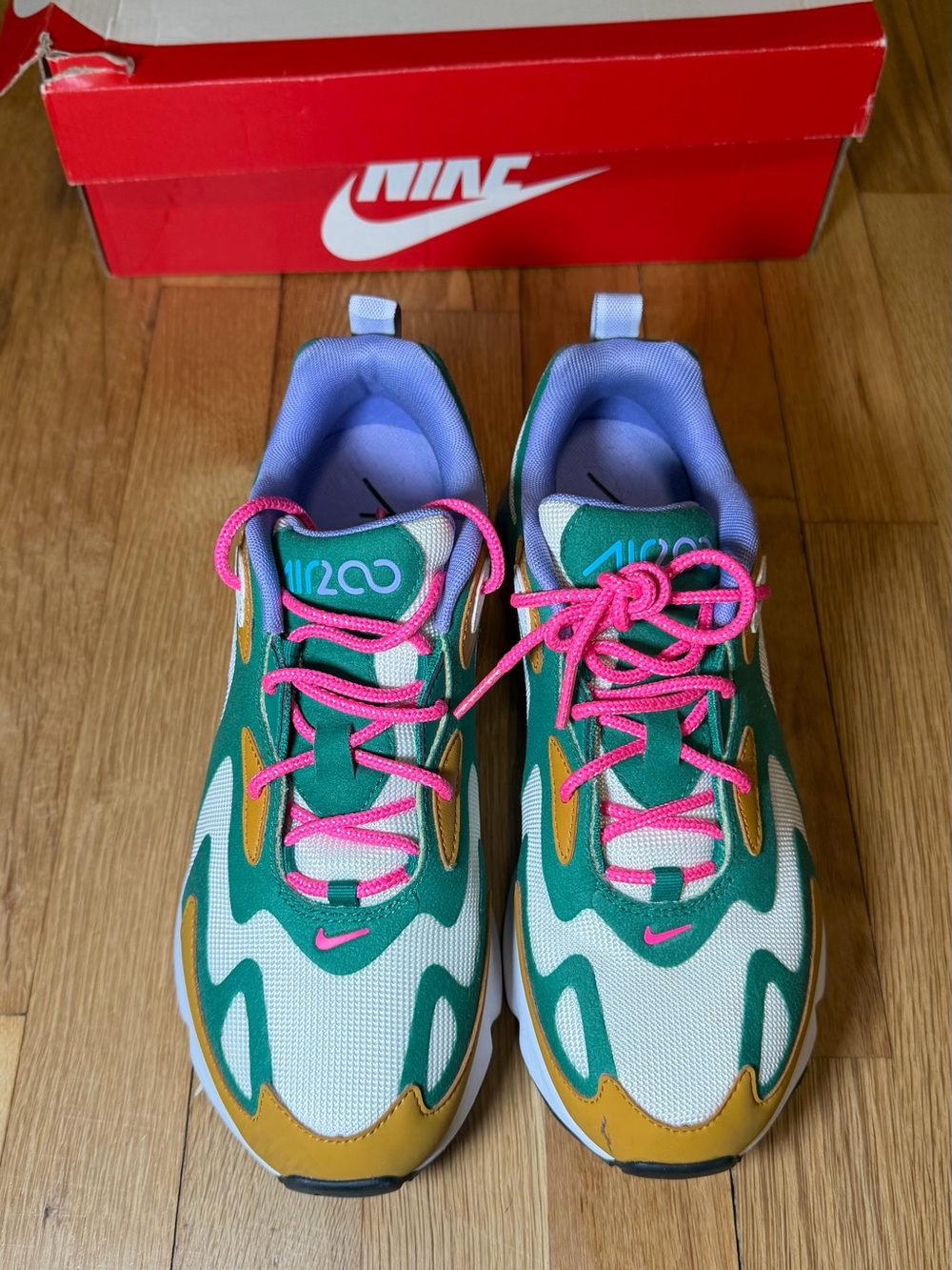 Nike Air Max 200
Mystic Green (Women's) - Picture 2 of 6